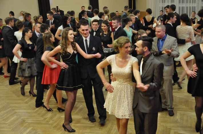 Dzisiaj w głowie czarne chmury, lecz zdążymy do matury! ZDJĘCIA