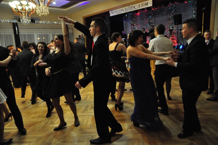 Z pieczonym dzikiem na sto dni przed maturą ZDJĘCIA