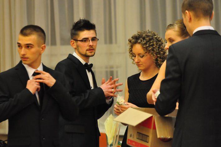 Z pieczonym dzikiem na sto dni przed maturą ZDJĘCIA