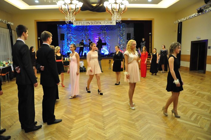 Z pieczonym dzikiem na sto dni przed maturą ZDJĘCIA