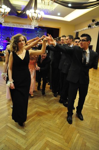 Z pieczonym dzikiem na sto dni przed maturą ZDJĘCIA