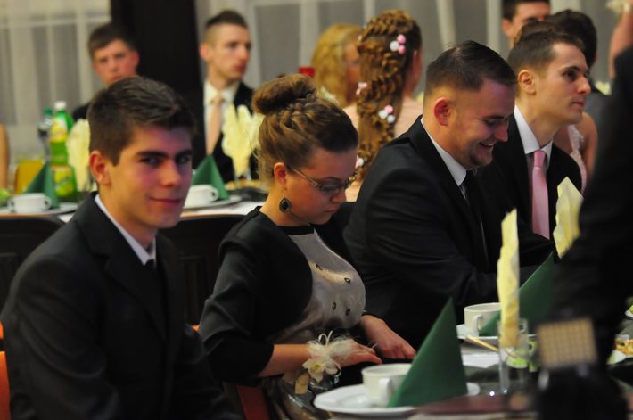 Z pieczonym dzikiem na sto dni przed maturą ZDJĘCIA