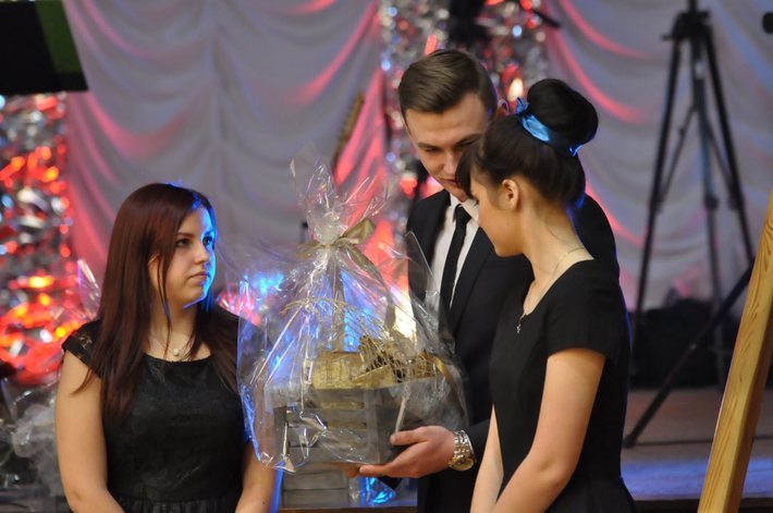 Z pieczonym dzikiem na sto dni przed maturą ZDJĘCIA