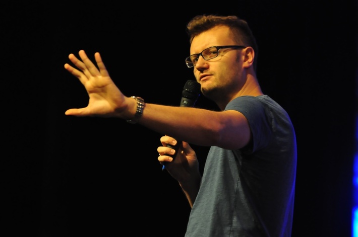 Oliwier w Londynie, Kacper w Tucholi  ZDJĘCIA