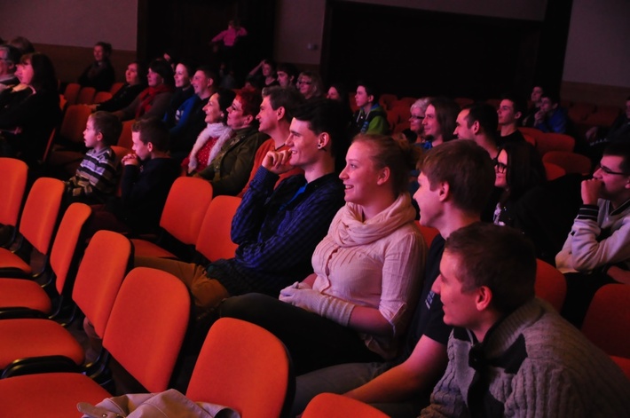 Oliwier w Londynie, Kacper w Tucholi  ZDJĘCIA