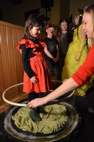 Zamknięci w... mydlanej bańce ZDJĘCIA