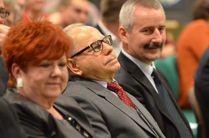 Wszystkie zakamarki wypełnione zdjęciami ZDJĘCIA