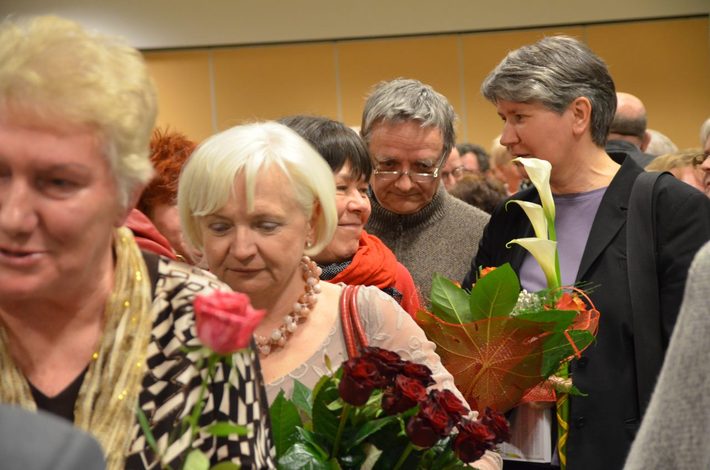 Wszystkie zakamarki wypełnione zdjęciami ZDJĘCIA