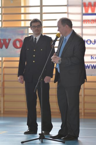 Z wypadkami drogowymi wygrywali pod siatką ZDJĘCIA