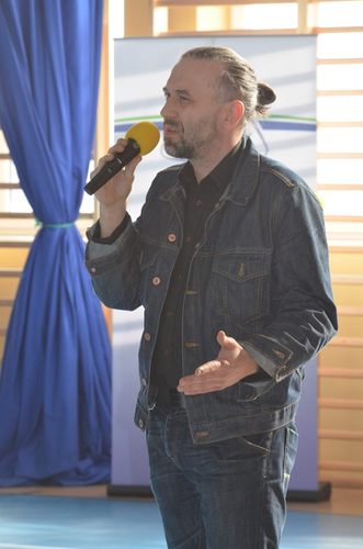 Z wypadkami drogowymi wygrywali pod siatką ZDJĘCIA