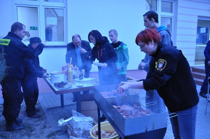 Z wypadkami drogowymi wygrywali pod siatką ZDJĘCIA