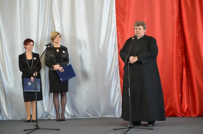 Pod skrzydłami nowego, pierwszego patrona ZDJĘCIA