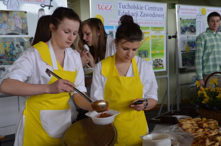 Przed wyborem najlepszej drogi kształcenia ZDJĘCIA