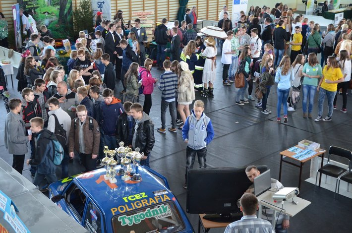 Przed wyborem najlepszej drogi kształcenia ZDJĘCIA