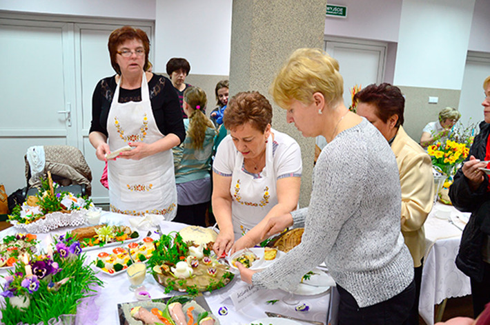 Stoły aż się uginały ZDJĘCIA