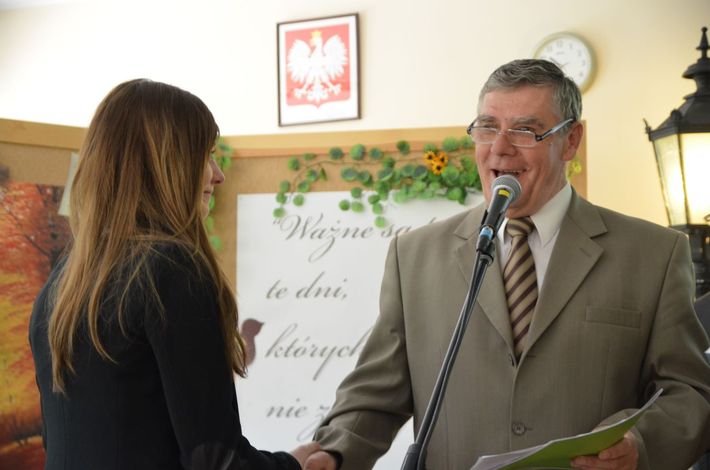 Świadectwa dla licealistów z TSR GALERIA