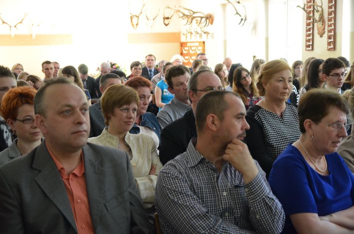 Świadectwa dla licealistów z TSR GALERIA