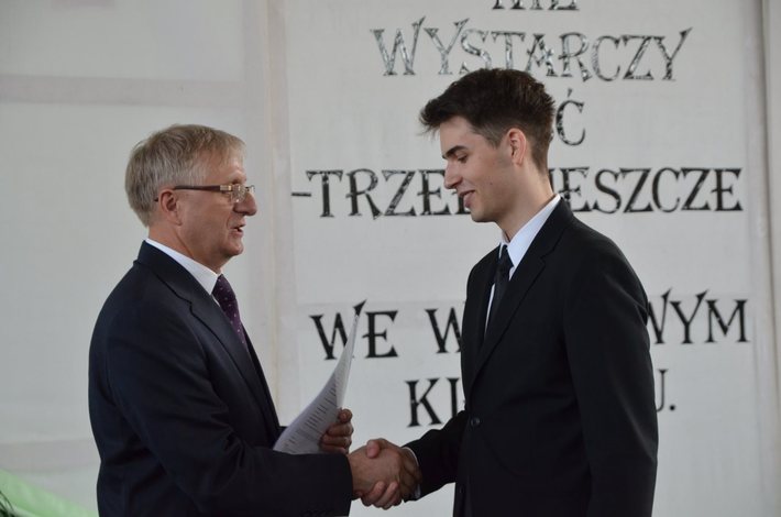 Ostatnie wspólne spotkanie maturzystów w ZSLiT GALERIA