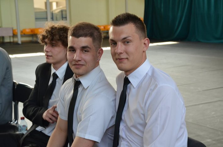 Ostatnie wspólne spotkanie maturzystów w ZSLiT GALERIA