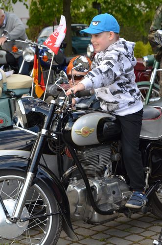 Rozstrzelani w Majówkę GALERIA