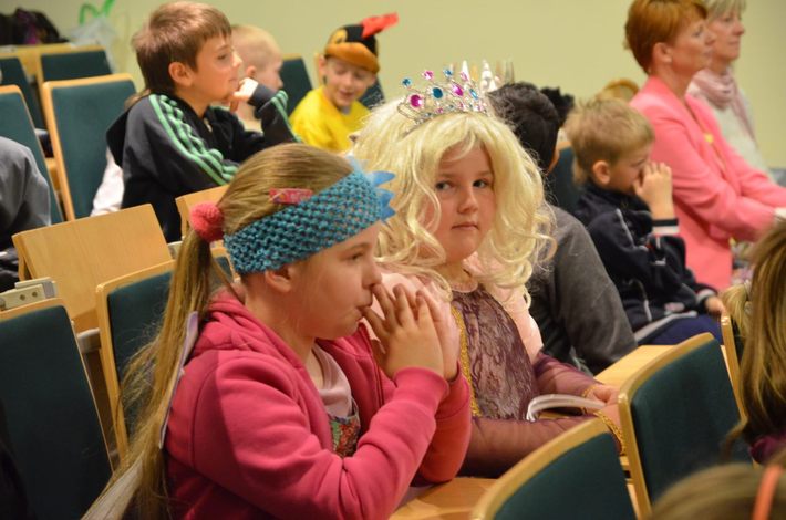 W bibliotece z... Brzechwą