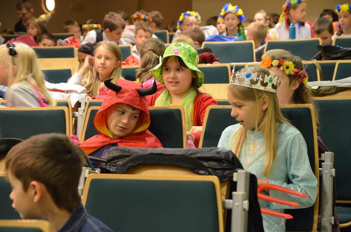 W bibliotece z... Brzechwą