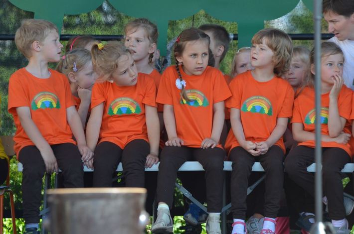 Tęcza nad przedszkolem GALERIA