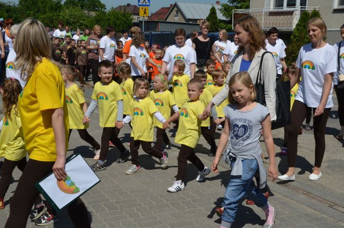 Tęcza nad przedszkolem GALERIA