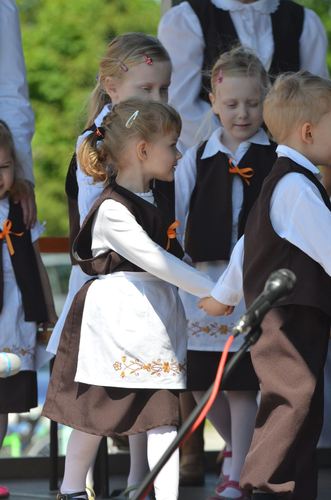 Tęcza nad przedszkolem GALERIA