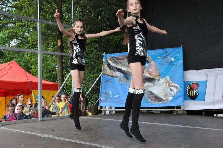 Dzieci przejęły tucholski park Zamkowy GALERIA