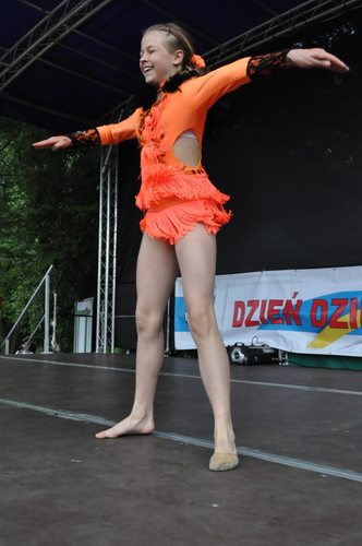 Dzieci przejęły tucholski park Zamkowy GALERIA