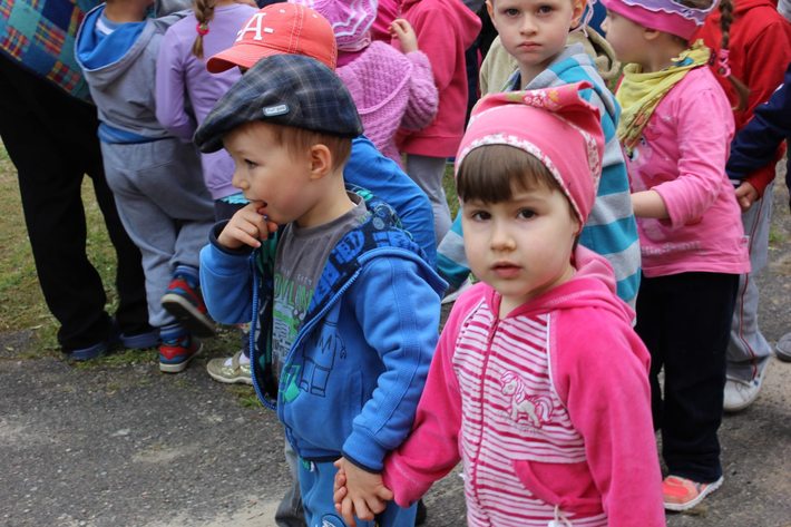 Tańce, śpiewy w przedszkolu GALERIA