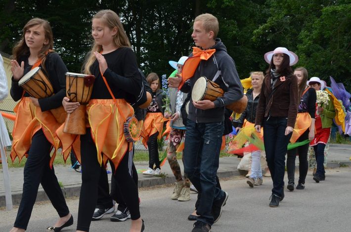 Parada kwiatowa przeszła przez wieś ZDJĘCIA