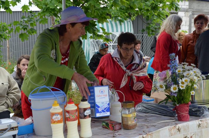 Parada kwiatowa przeszła przez wieś ZDJĘCIA