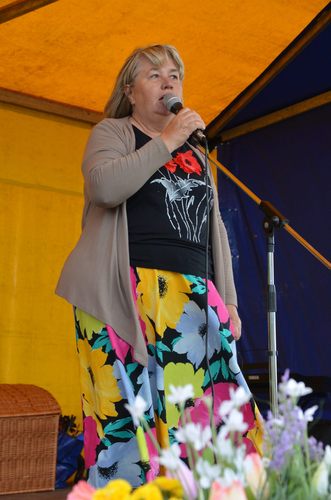 Parada kwiatowa przeszła przez wieś ZDJĘCIA