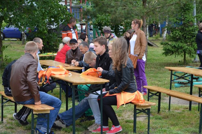 Parada kwiatowa przeszła przez wieś ZDJĘCIA