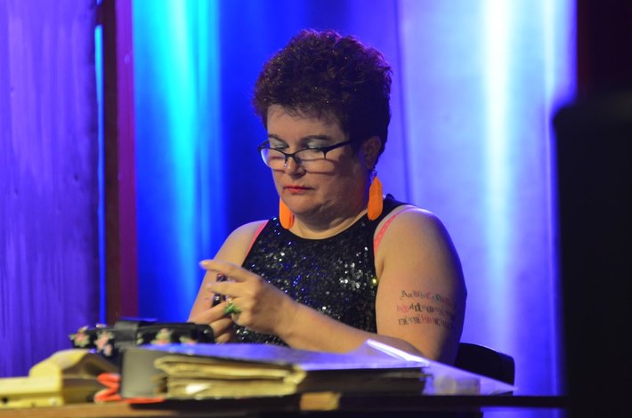 Kultura w krzywym zwierciadle ZDJĘCIA