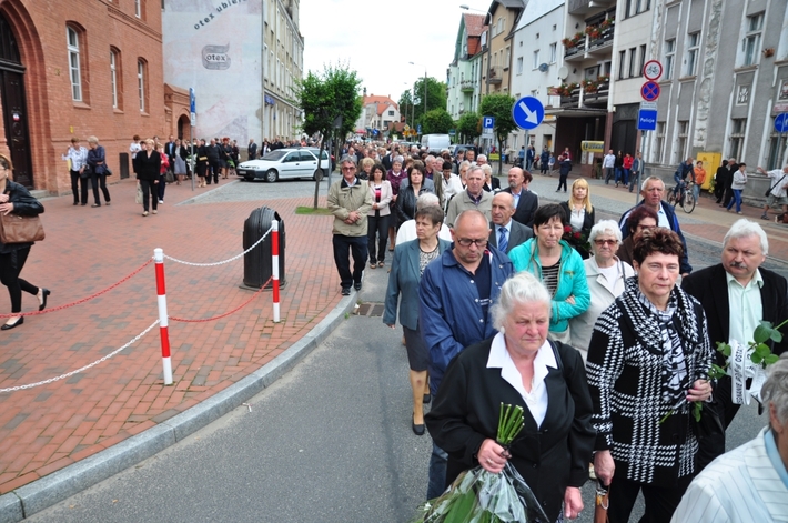 Tucholanie pożegnali księdza Lichosyta   ZDJĘCIA