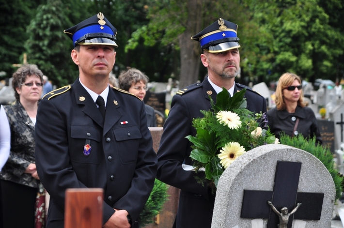Tucholanie pożegnali księdza Lichosyta   ZDJĘCIA