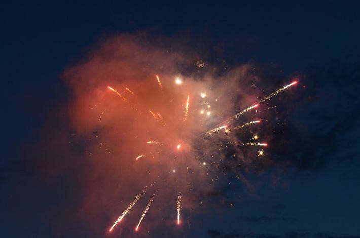 Siejące postrach czarownice i teatr ognia GALERIA