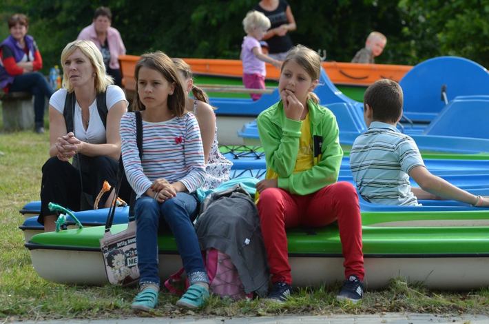 Siejące postrach czarownice i teatr ognia GALERIA