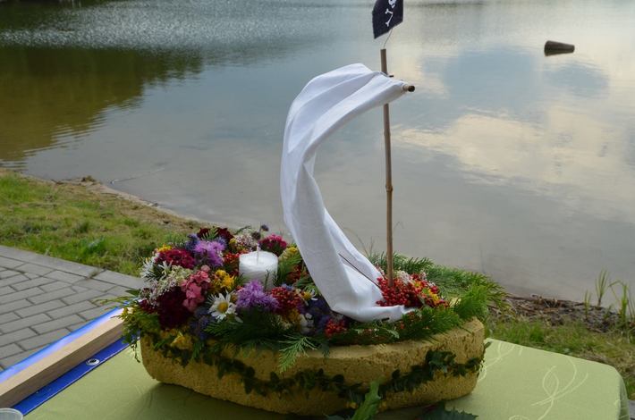 Siejące postrach czarownice i teatr ognia GALERIA