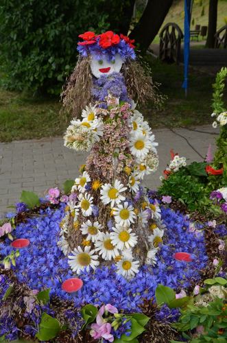 Siejące postrach czarownice i teatr ognia GALERIA