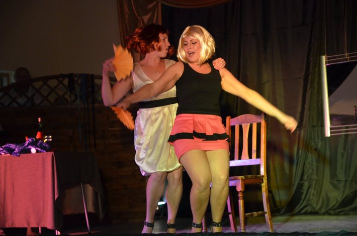 Teatr, śpiew i taniec  ZDJĘCIA