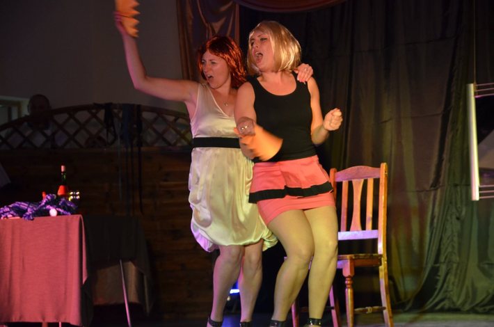 Teatr, śpiew i taniec  ZDJĘCIA