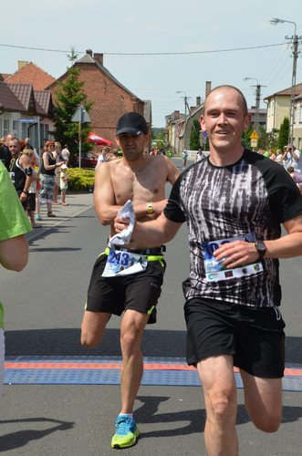 287 biegaczy stanęło do walki GALERIA