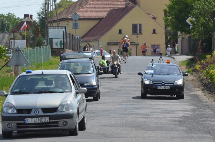 287 biegaczy stanęło do walki GALERIA