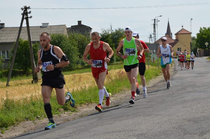 287 biegaczy stanęło do walki GALERIA