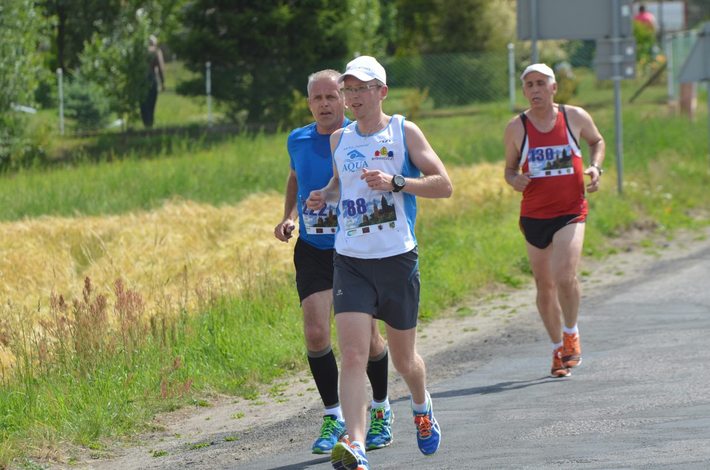 287 biegaczy stanęło do walki GALERIA