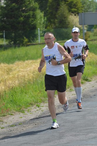 287 biegaczy stanęło do walki GALERIA